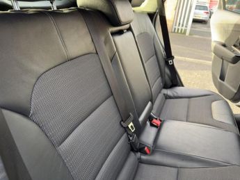 KIA NIRO 1.6h GDi 2 SUV 5dr Petrol Hybrid DCT Euro 6 (s/s) (139 bhp)