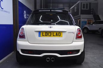 MINI HATCH 1.6 Cooper S Hatchback 3dr Petrol Auto Euro 5 (184 ps)