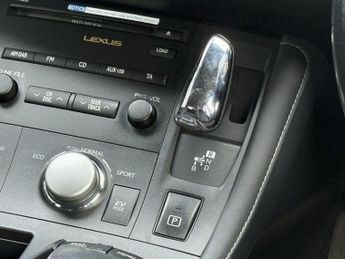 LEXUS CT 1.8 200h SE-I Hatchback 5dr Petrol Hybrid CVT Euro 5 (s/s) (136 