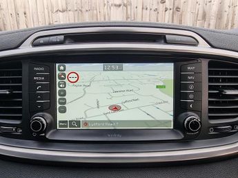 KIA SORENTO 2.2 CRDi KX-3 SUV 5dr Diesel Auto AWD Euro 6 (197 bhp)