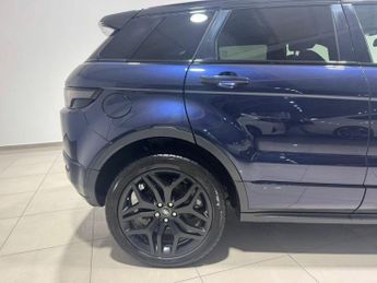LAND ROVER RANGE ROVER EVOQUE 2.0 TD4 HSE Dynamic SUV 5dr Diesel Auto 4WD Euro 6 (s/s) (180 ps