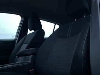 NISSAN LEAF 39kWh Acenta Hatchback 5dr Electric Auto (150 ps)