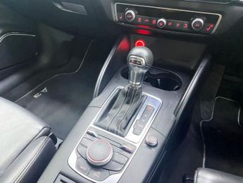 AUDI A3 2.0 TDI S line Sportback 5dr Diesel S Tronic quattro Euro 6 (s/s