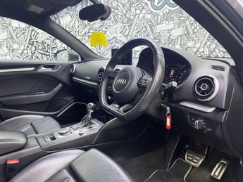 AUDI A3 2.0 TDI S line Sportback 5dr Diesel S Tronic quattro Euro 6 (s/s