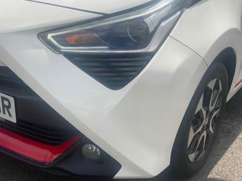 TOYOTA AYGO 1.0 VVT-i x-trend Hatchback 5dr Petrol Manual Euro 6 (71 ps)