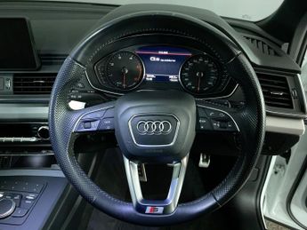AUDI Q5 2.0 TDI 40 S line SUV 5dr Diesel S Tronic quattro Euro 6 (s/s) (