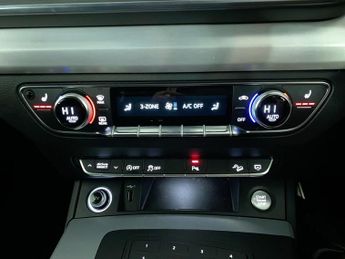 AUDI Q5 2.0 TDI 40 S line SUV 5dr Diesel S Tronic quattro Euro 6 (s/s) (