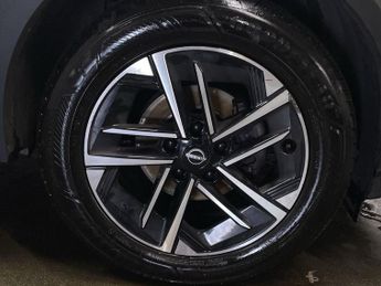 NISSAN JUKE 1.0 DIG-T N-Connecta SUV 5dr Petrol DCT Auto Euro 6 (s/s) (114 p