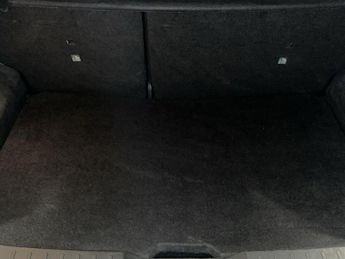 NISSAN JUKE 1.0 DIG-T N-Connecta SUV 5dr Petrol DCT Auto Euro 6 (s/s) (114 p