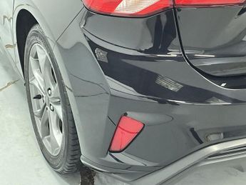 FORD FOCUS 1.0T EcoBoost ST-Line Hatchback 5dr Petrol Manual Euro 6 (s/s) (