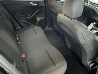 FORD FOCUS 1.0T EcoBoost ST-Line Hatchback 5dr Petrol Manual Euro 6 (s/s) (