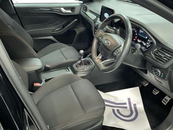 FORD FOCUS 1.0T EcoBoost ST-Line Hatchback 5dr Petrol Manual Euro 6 (s/s) (
