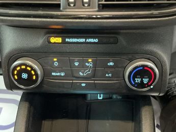 FORD FOCUS 1.0T EcoBoost ST-Line Hatchback 5dr Petrol Manual Euro 6 (s/s) (