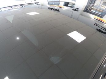 VOLKSWAGEN ID.3 Pro Performance 58kWh Family Hatchback 5dr Electric Auto (204 ps