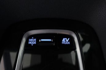 TOYOTA COROLLA 1.8 VVT-h Design CVT Euro 6 (s/s) 5dr