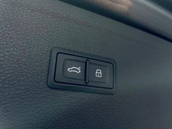 AUDI Q5 2.0 TDI S line SUV 5dr Diesel S Tronic quattro Euro 6 (s/s) (190