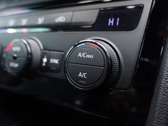 SEAT LEON 2.0 TSI Cupra 290 Hatchback 5dr Petrol DSG Euro 6 (s/s) (290 ps)