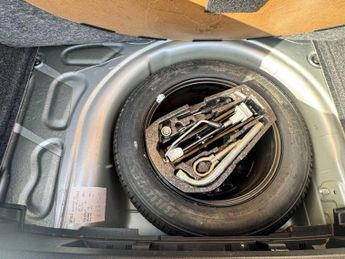 VOLKSWAGEN POLO 1.4 SE Hatchback 3dr Petrol DSG Euro 5 (85 ps)