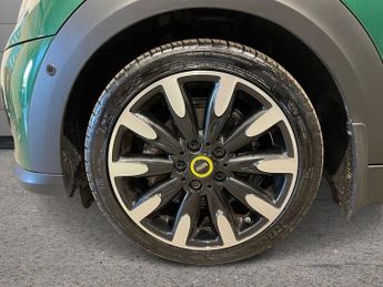 MINI Electric Hatch Cooper SE 32.6kWh Level 3 Hatchback 3dr Electric Auto (184 ps)