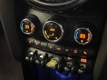 MINI Electric Hatch Cooper SE 32.6kWh Level 3 Hatchback 3dr Electric Auto (184 ps)