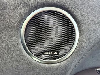 LAND ROVER RANGE ROVER SPORT 3.0 SD V6 HSE SUV 5dr Diesel Auto 4WD Euro 6 (s/s) (306 ps)