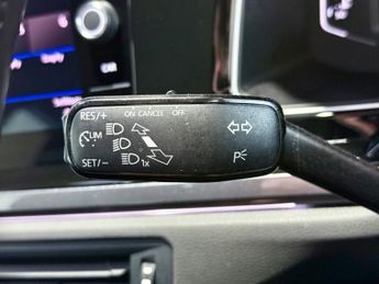 VOLKSWAGEN POLO 1.0 TSI SEL Hatchback 5dr Petrol DSG Euro 6 (s/s) (110 ps)