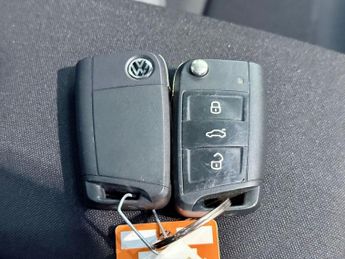 VOLKSWAGEN POLO 1.0 TSI SEL Hatchback 5dr Petrol DSG Euro 6 (s/s) (110 ps)