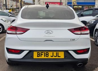 HYUNDAI I30 AUTOMATIC 1.4 T-GDi Premium SE Fastback 5dr Petrol DCT Euro 6 (s