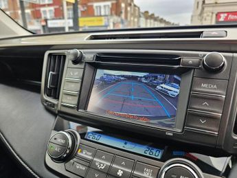 TOYOTA RAV4 AUTOMATIC 2.0 V-Matic Icon SUV 5dr Petrol Multidrive S 4WD Euro 