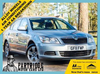 Skoda Octavia 1.6 MPI SE Hatchback 5dr Petrol Manual Euro 5 (102 ps)