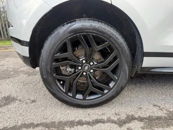 LAND ROVER RANGE ROVER EVOQUE 2.0 D180 R-Dynamic SE SUV 5dr Diesel Auto 4WD Euro 6 (s/s) (180 