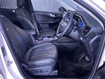 FORD KUGA 2.5 Duratec 14.4kWh Vignale SUV 5dr Petrol Plug-in Hybrid CVT Eu