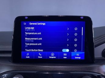 FORD KUGA 2.5 Duratec 14.4kWh Vignale SUV 5dr Petrol Plug-in Hybrid CVT Eu