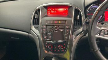 VAUXHALL ASTRA 1.6 16v Elite Hatchback 5dr Petrol Easytronic Euro 5 (115 ps)