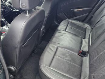 VAUXHALL ASTRA 1.6 16v Elite Hatchback 5dr Petrol Easytronic Euro 5 (115 ps)