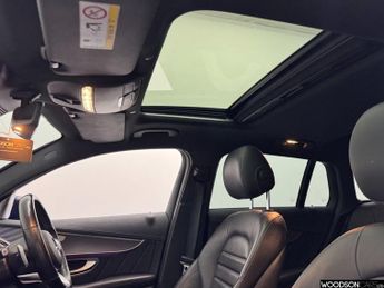 MERCEDES-BENZ EQC EQC 400 80kWh AMG Line (Premium) SUV 5dr Electric Auto 4MATIC (4