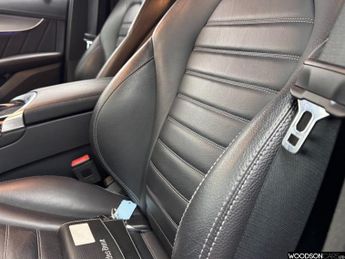 MERCEDES-BENZ EQC EQC 400 80kWh AMG Line (Premium) SUV 5dr Electric Auto 4MATIC (4