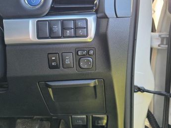 TOYOTA ESTIMA 2.3L ESTIMA HYBRID AHR20 AUTOMATIC