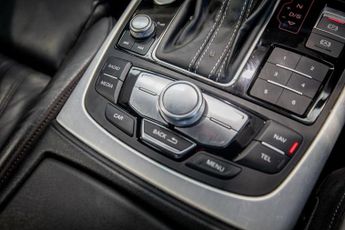 AUDI A6 SALOON 2.0 TDI ultra S line Saloon 4dr Diesel S Tronic Euro 6 (s/s) (19