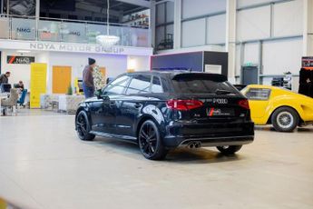 AUDI A3 2.0 TDI S line Sportback 5dr Diesel S Tronic quattro Euro 6 (s/s