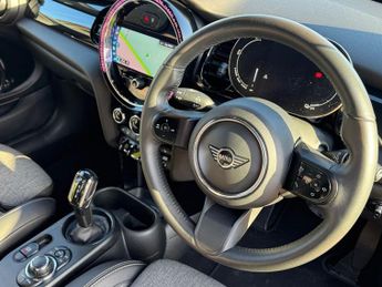 MINI Electric Hatch Cooper SE 32.6kWh Level 2 Hatchback 3dr Electric Auto 