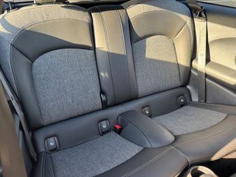 MINI Electric Hatch Cooper SE 32.6kWh Level 2 Hatchback 3dr Electric Auto 