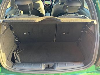 MINI Electric Hatch Cooper SE 32.6kWh Level 2 Hatchback 3dr Electric Auto 