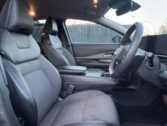 NISSAN ARIYA 63kWh Advance SUV 5dr Electric Auto 7.4kW Charger 