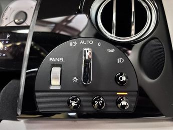 ROLLS-ROYCE DAWN 6.6 V12 Convertible 2dr Petrol Auto Euro 6 (563 bhp)