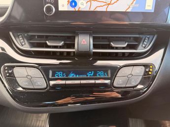 TOYOTA C-HR 1.8 VVT-h GR SPORT SUV 5dr Petrol Hybrid CVT Euro 6 (s/s) (122 p