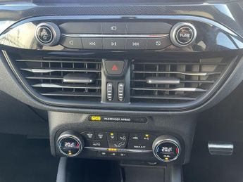 FORD KUGA 2.5 EcoBoost Duratec 14.4kWh ST-Line SUV 5dr Petrol Plug-in Hybr