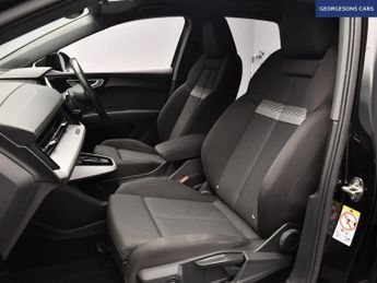 AUDI Q4 E-TRON 35 Sport SUV 5dr Electric Auto 55kWh (170 ps)