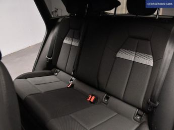 AUDI Q4 E-TRON 35 Sport SUV 5dr Electric Auto 55kWh (170 ps)