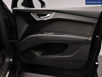 AUDI Q4 E-TRON 35 Sport SUV 5dr Electric Auto 55kWh (170 ps)